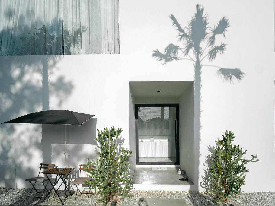 Her Huahin Pool Villa Luaran gambar
